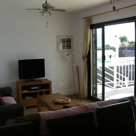 Playa Blanca Sleeps 12 Pool Wifi Playa Blanca (Lanzarote)